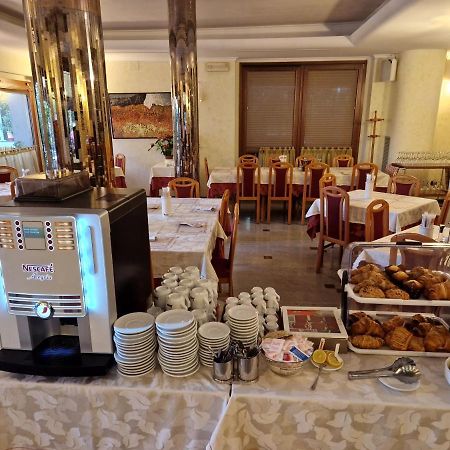 Hotel Ai Sette Nani Sistiana Dış mekan fotoğraf