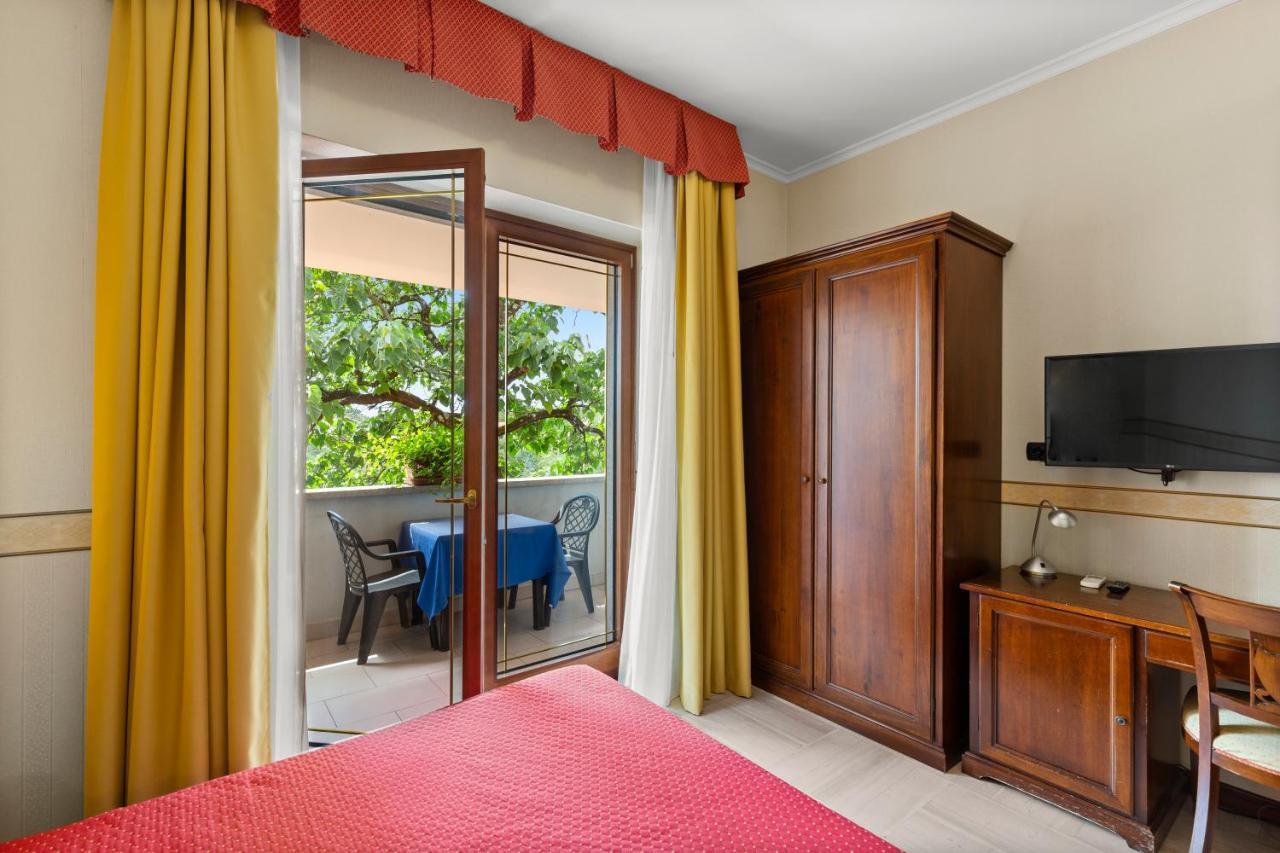 Hotel Ai Sette Nani Sistiana Dış mekan fotoğraf