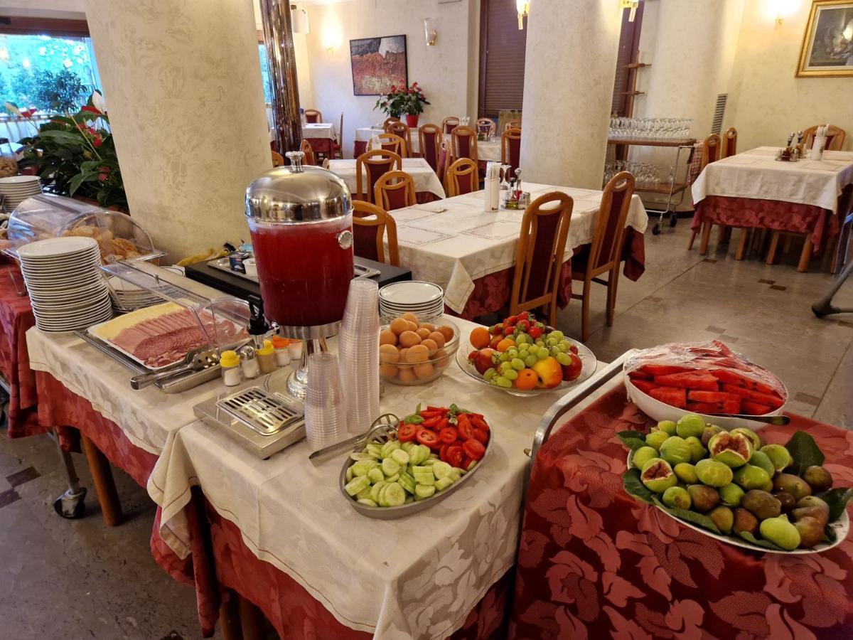 Hotel Ai Sette Nani Sistiana Dış mekan fotoğraf