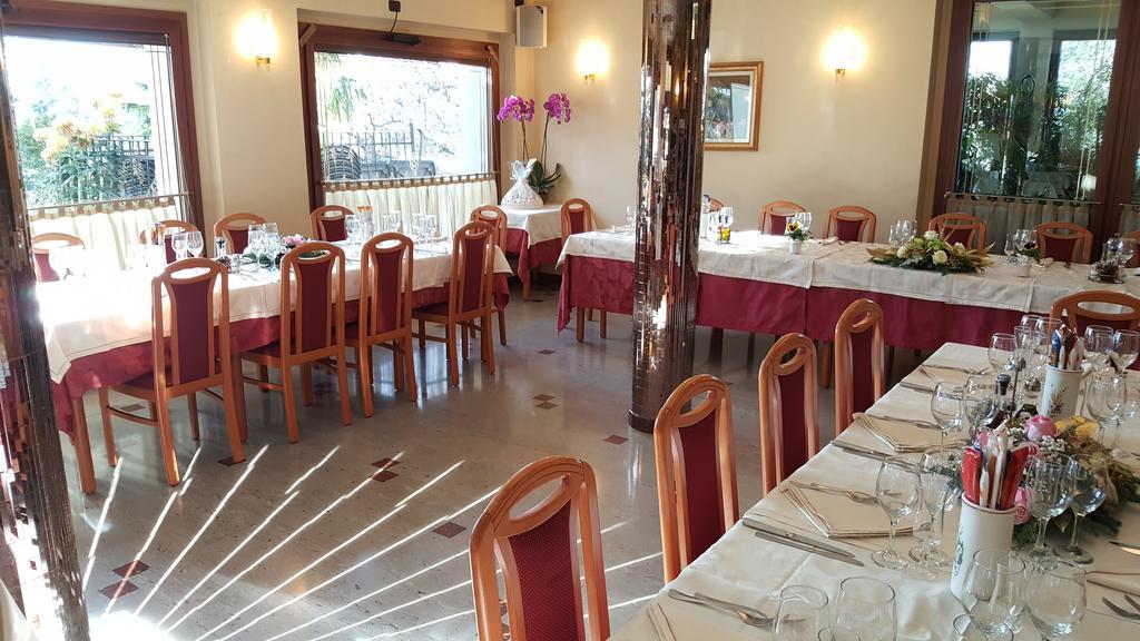 Hotel Ai Sette Nani Sistiana Dış mekan fotoğraf