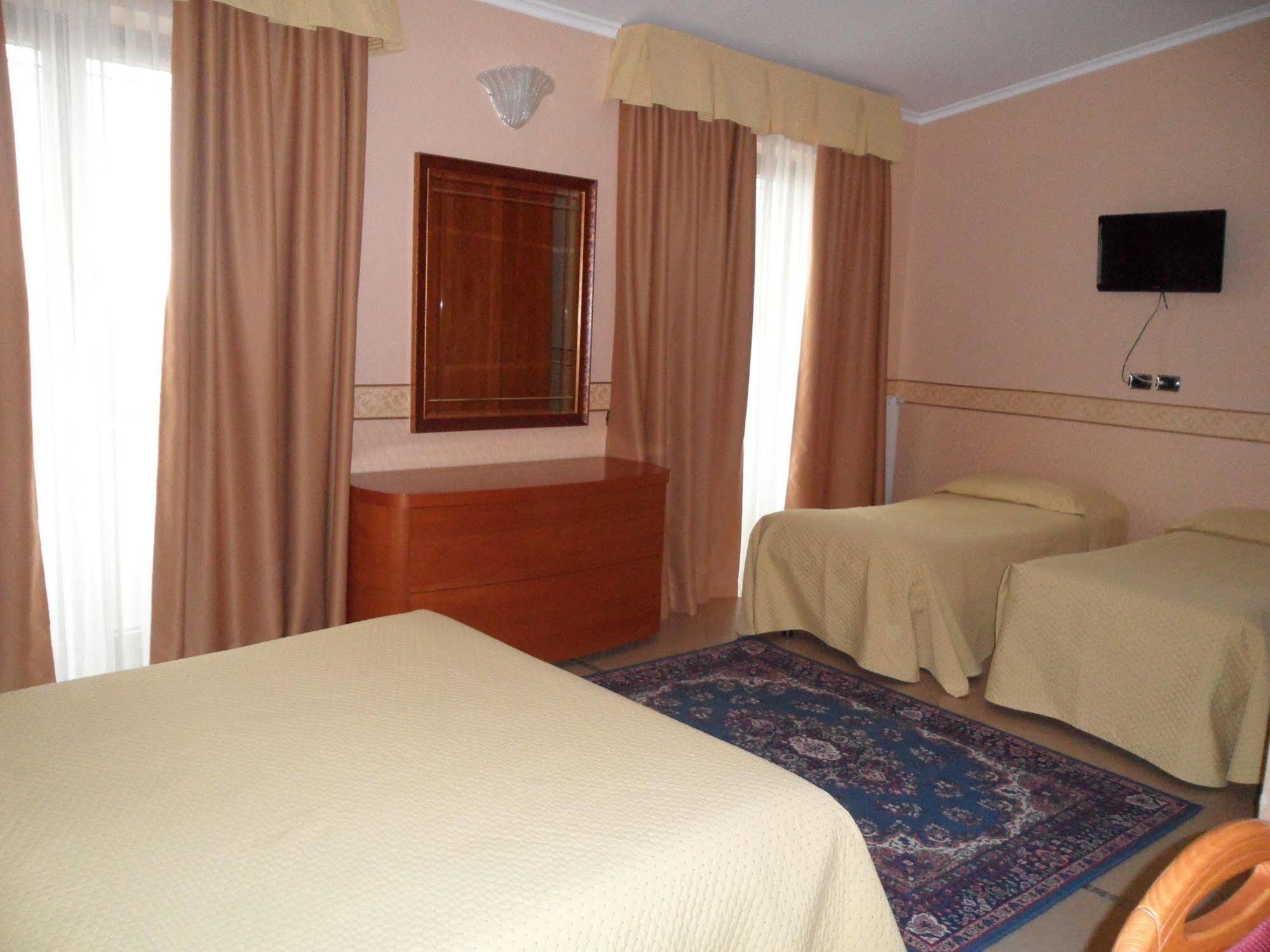 Hotel Ai Sette Nani Sistiana Dış mekan fotoğraf