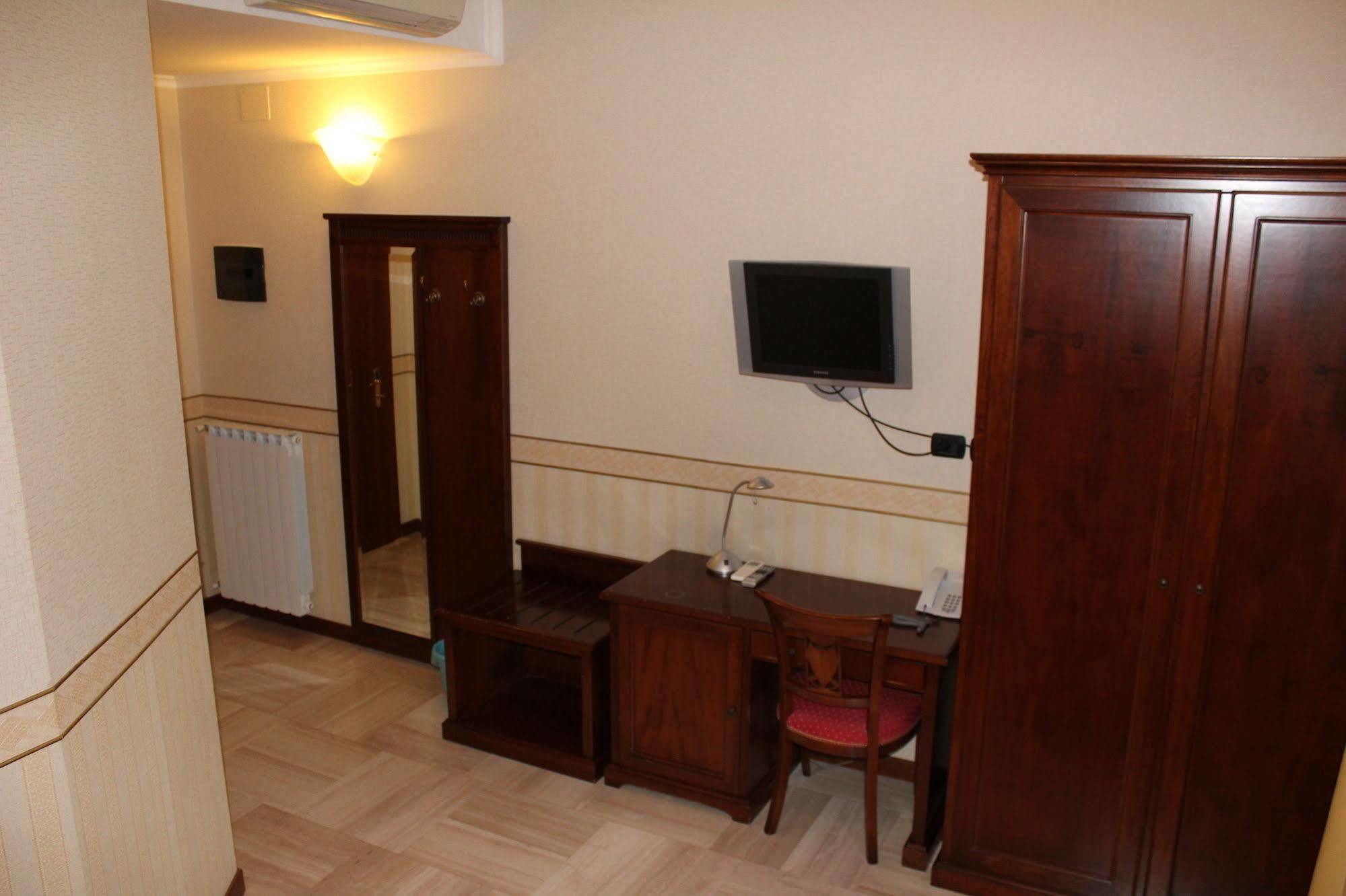 Hotel Ai Sette Nani Sistiana Dış mekan fotoğraf